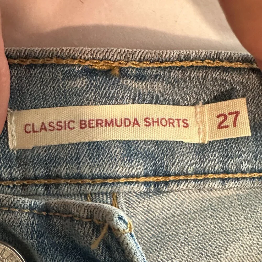 Levis elevate your